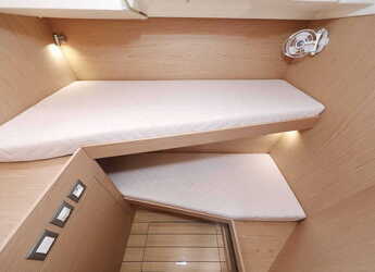 Noleggiare sailboat in Marina Tankerkomerc - Oceanis 51.1 - 5 + 1 cab.