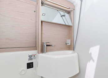 Noleggiare sailboat in Marina Tankerkomerc - Oceanis 51.1 - 5 + 1 cab.