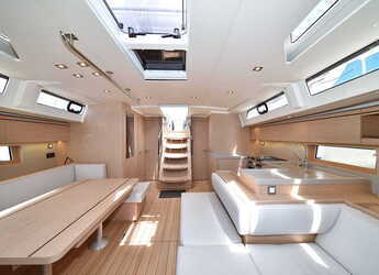 Noleggiare sailboat in Marina Tankerkomerc - Oceanis 51.1 - 5 + 1 cab.