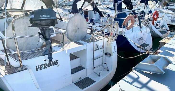 Rent a sailboat in Marina Palamos - Oceanis 40