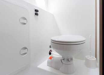 Alquilar catamarán en Marina Mandalina - Lagoon 42 - 4 + 2 cab.