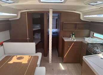 Rent a sailboat in D-Marin Marina Lefkas - Oceanis 40.1