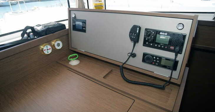 Alquilar catamarán en ACI Pomer - Lagoon 42 - 4 + 2 cab.