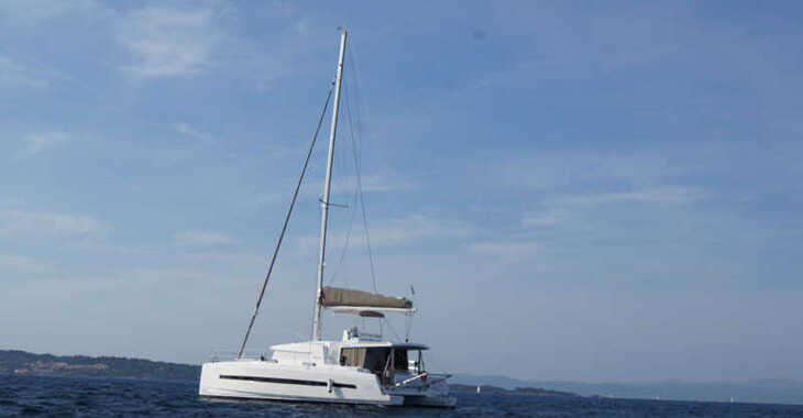 Louer catamaran à Palm Cay Marina - Bali 4.5 - 4 + 2 cab.