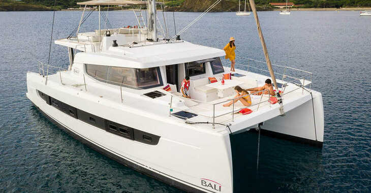 Rent a catamaran in Nanny Cay - Bali 4.8 - 4 cab.