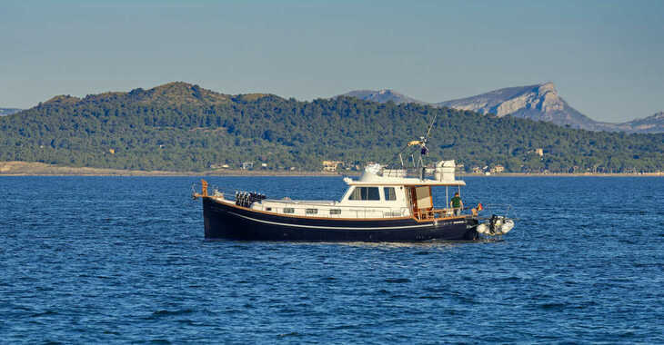 Chartern Sie yacht in Port Mahon - Menorquin 160 FLY LUX