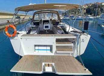 Rent a sailboat in Rodi Garganico - Dufour 430
