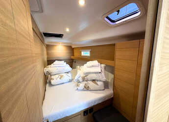 Rent a sailboat in Marina Kastela - Elan Impression 50.1