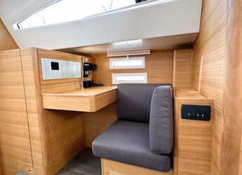 Rent a sailboat in Marina Kastela - Elan Impression 50.1