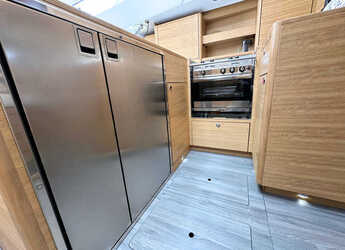 Rent a sailboat in Marina Kastela - Elan Impression 50.1