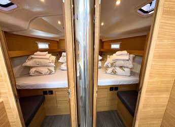 Rent a sailboat in Marina Kastela - Elan Impression 50.1