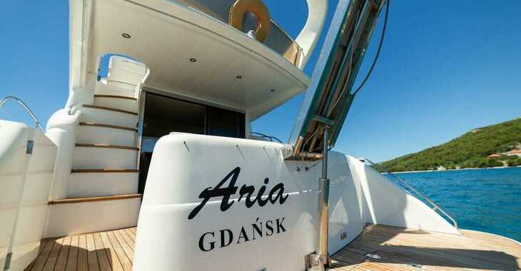 Chartern Sie yacht in Marina Baotić - Princess 45 Fly