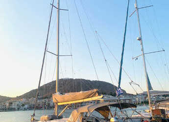 Chartern Sie segelboot in Salamis Yachting Club - Bavaria 42 Cruiser
