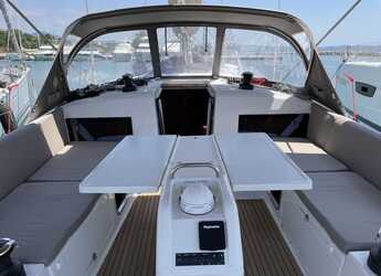 Alquilar velero en Volos - Sun Odyssey 490