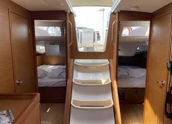 Alquilar velero en Volos - Sun Odyssey 490