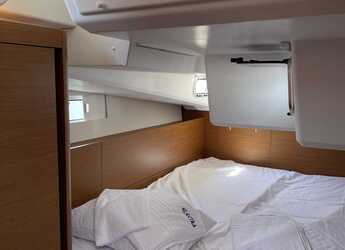 Alquilar velero en Volos - Sun Odyssey 490