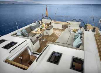 Rent a sailboat in Volos - Bavaria C50