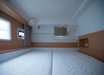 Alquilar catamarán en Nikiti - Lagoon 400 S2