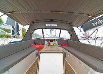 Alquilar velero en Rhodes Marina - Dufour 530 A/C & GEN