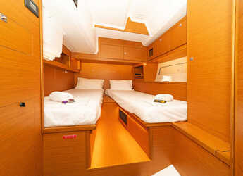 Alquilar velero en Rhodes Marina - Dufour 530 A/C & GEN