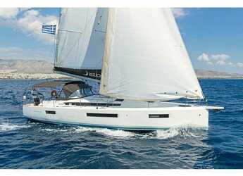 Chartern Sie segelboot in Rhodes Marina - Sun Odyssey 440