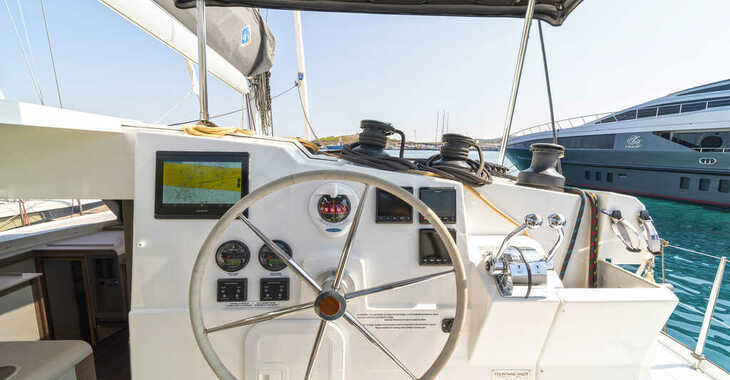 Louer catamaran à Rhodes Marina - Isla 40 A/C & GEN & WM