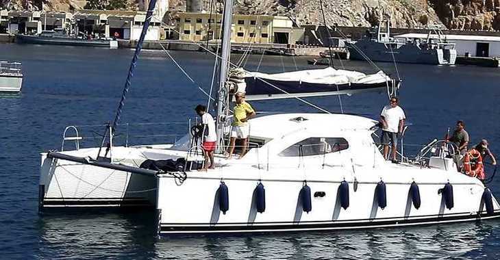 Rent a catamaran in Puerto de Málaga - Nautitech 395 Pro