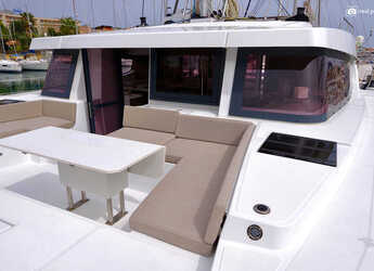 Rent a catamaran in Marina di Portorosa - Bali 4.8 
