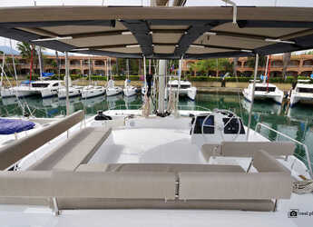 Rent a catamaran in Marina di Portorosa - Bali 4.8 