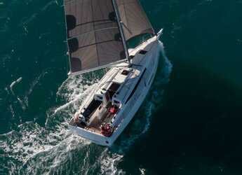 Rent a sailboat in Nidri Marine - Sun Odyssey 380