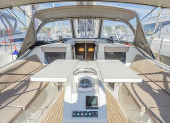 Louer voilier à Lavrion Marina - Sun Odyssey 410