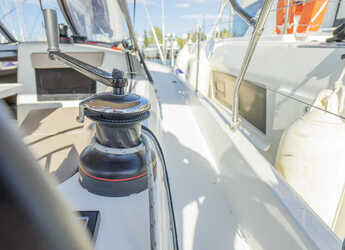 Louer voilier à Lavrion Marina - Sun Odyssey 410