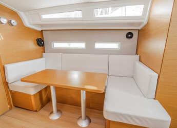 Louer voilier à Lavrion Marina - Sun Odyssey 410