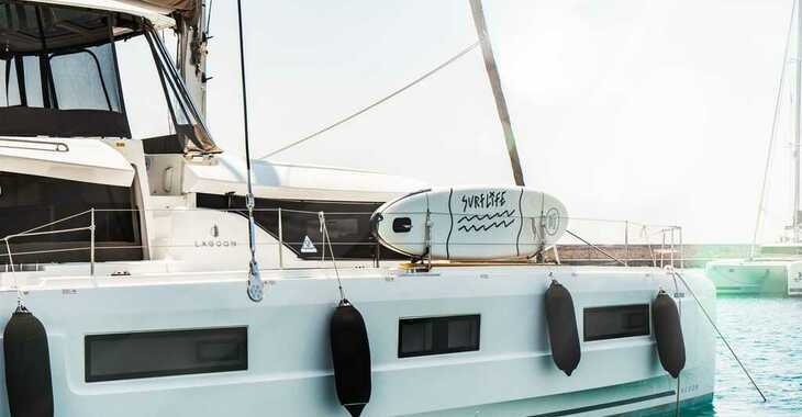 Chartern Sie katamaran in Rhodes Marina - Lagoon 46 - Skippered