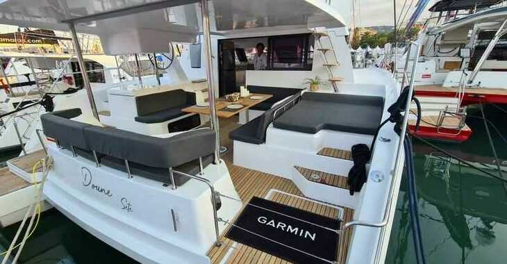 Rent a catamaran in Marina Ibiza - Aventura 37