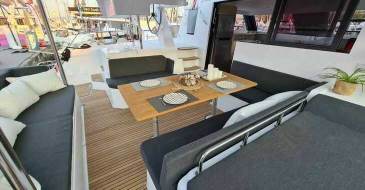 Rent a catamaran in Marina Ibiza - Aventura 37