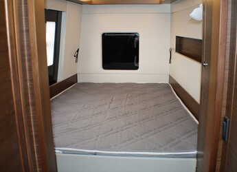 Chartern Sie katamaran in Marina dell'Isola  - Nautitech 46 Fly