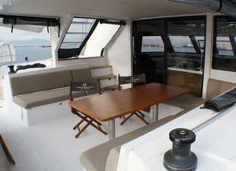 Chartern Sie katamaran in Marina dell'Isola  - Nautitech 46 Fly