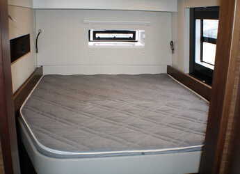 Chartern Sie katamaran in Marina dell'Isola  - Nautitech 46 Fly