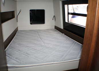 Chartern Sie katamaran in Marina dell'Isola  - Nautitech 46 Fly