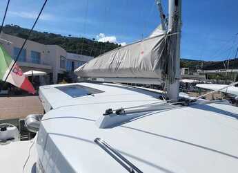 Alquilar catamarán en Porto Capo d'Orlando Marina - Lagoon 46