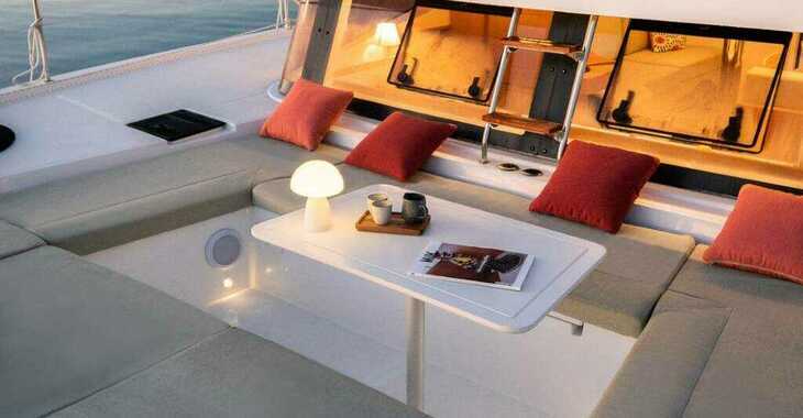 Rent a catamaran in Mare Fun Charter & Marina - Bali Catsmart