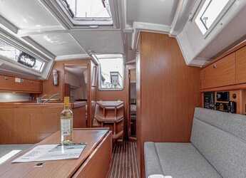 Rent a sailboat in D-Marin Marina Lefkas - Bavaria Cruiser 34