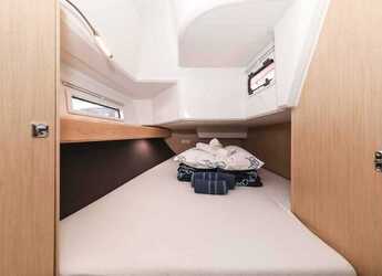 Chartern Sie segelboot in Trogir (ACI marina) - Bavaria Cruiser 37 Style