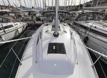Chartern Sie segelboot in Trogir (ACI marina) - Bavaria Cruiser 37 Style