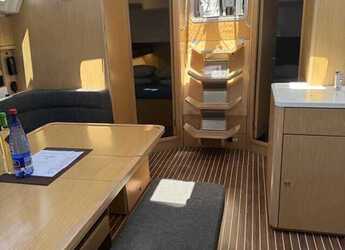 Rent a sailboat in Real Club Náutico de Palma - Bavaria Cruiser 46 Style - 4 cab.