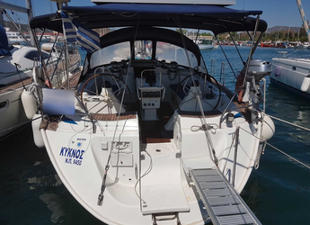 Rent a sailboat in Volos - Bavaria 50