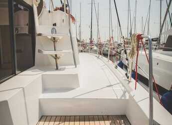 Rent a catamaran in Keramoti Marina - Bali 4.0 - 4 + 2 cab.