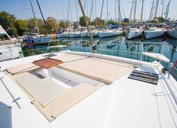 Rent a catamaran in Keramoti Marina - Bali 4.0 - 4 + 2 cab.