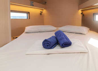 Rent a sailboat in D-Marin Marina Lefkas - Oceanis 40.1